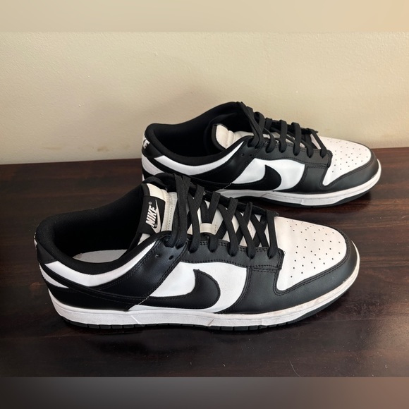 Mens Nike Panda Dunks Black/White - Picture 4 of 5